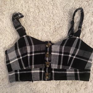 THE CUTEST american eagle top